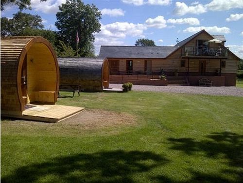 Big Bear Lodge Melverley Exterior foto